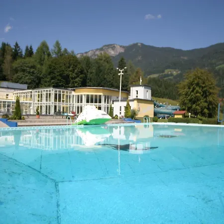 Chalet In Mauthen Near Ski Slope