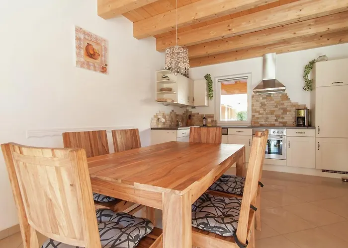 Chalet In Mauthen Near Ski Slope Domek alpejski Kotschach-Mauthen